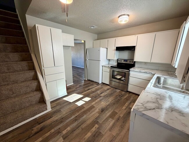 Photo - remodeled 3 bed 1 bath house