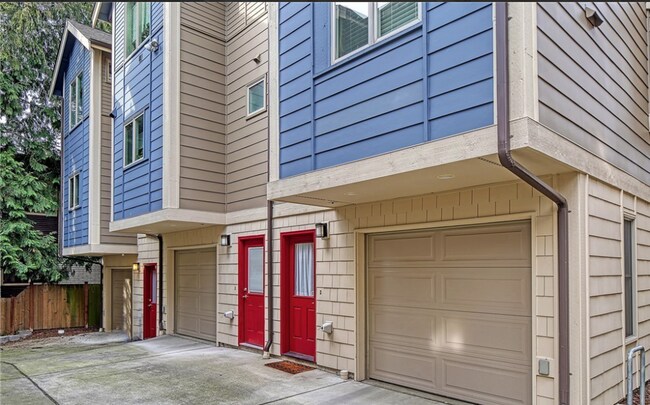 Photo - 3817 S Angeline St