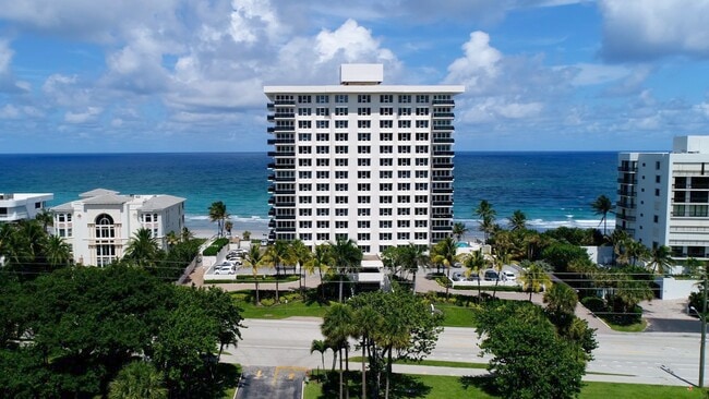 Building Photo - 2066 N Ocean Blvd Unit 4ne Rental