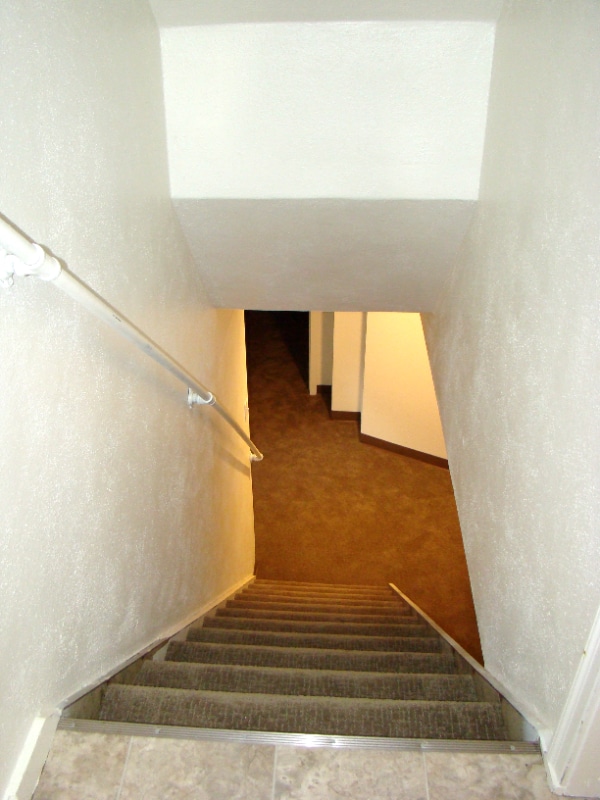 Photo - 645 S Whitcomb St