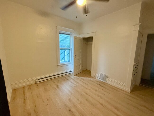 Photo - 5008 N Nelson St Unidad #B