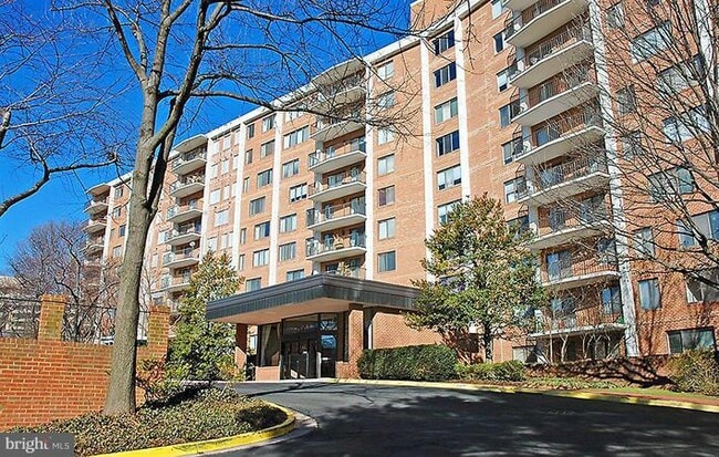 Photo - 3101 New Mexico Ave NW Apartamento Unidad 205
