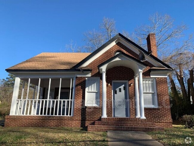 Building Photo - 409 Whitesville Rd Rental