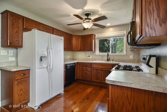 Photo - 123 Woodland Rd