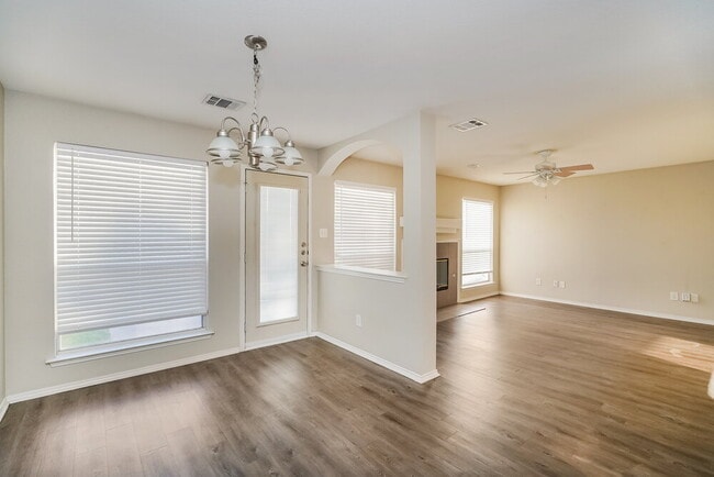 Photo - 6072 Grand Champion Blvd