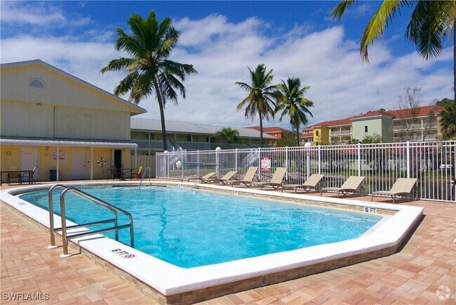 Building Photo - 4603 Bayshore Dr Unit F6 Rental