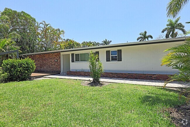 Building Photo - 1352 Shadow Ln Unit 1352 Shadow Lane Rental
