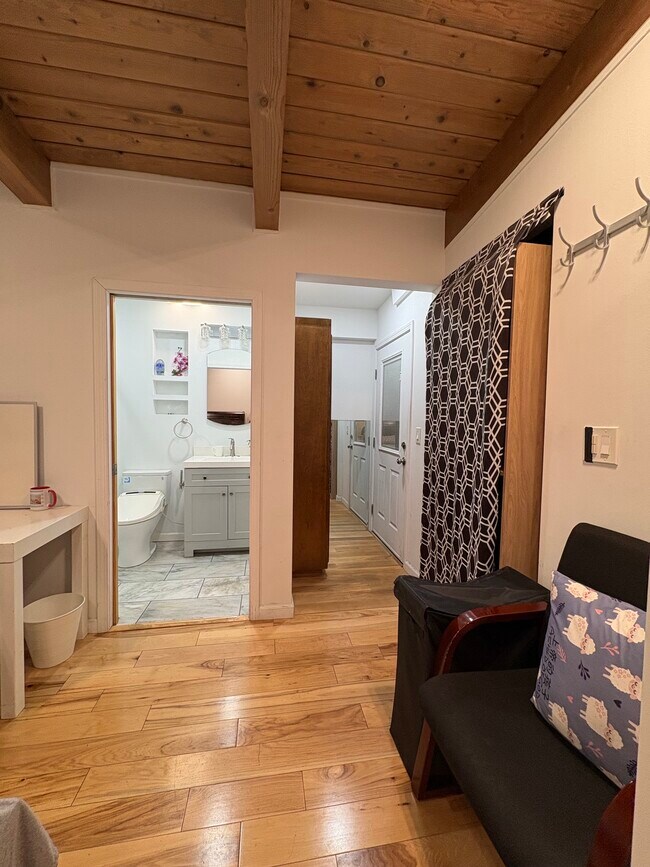 Photo - 3926 Park Blvd Unit 3926A