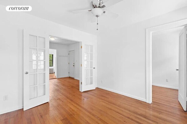 Photo - 154 S 2nd St