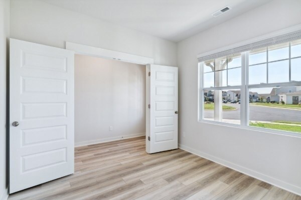 Photo - 1037 Ewell Farm Dr