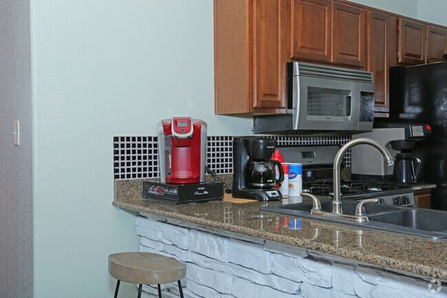 Clubhouse Coffee Bar - Parc West Apartments
