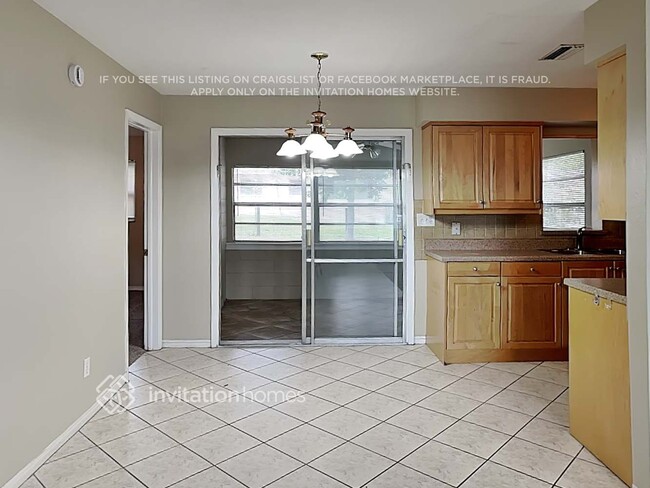 Photo - 8269 138th St