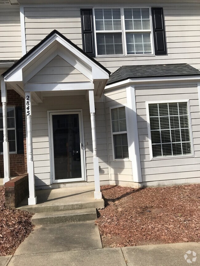 Building Photo - 2845 Bennington Dr Rental
