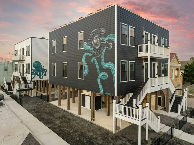 Photo - 801 Broadway Avenue J Unit E