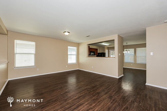 Photo - 3110 Dusty Oak Dr