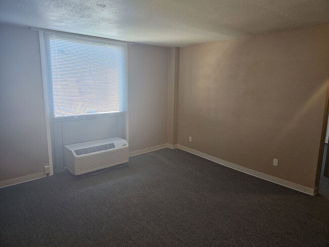 Photo - Geneva Tower