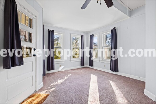 Photo - 246 N Watkins St