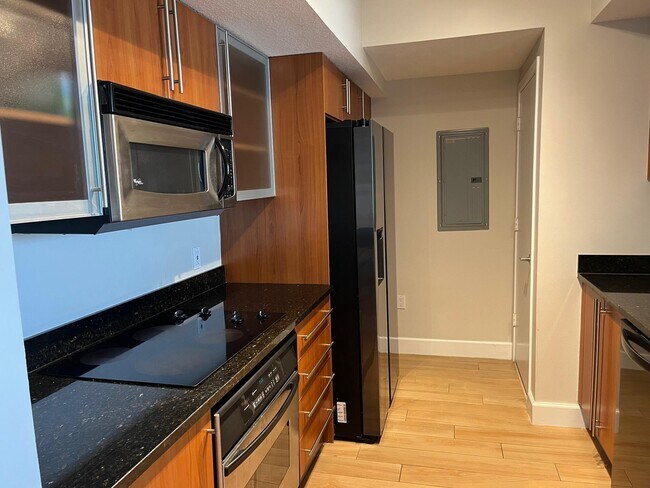Photo - 1551 N Flagler Dr Unit 802