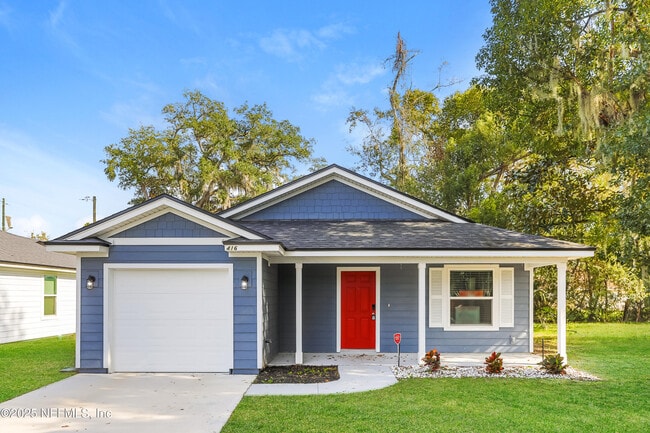 Building Photo - 416 Palm St