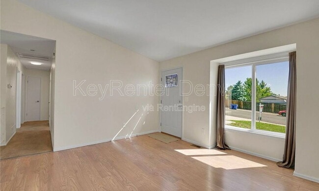 Photo - 7421 Harlan Way