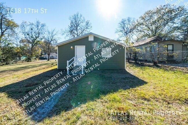 Photo - 1618 17th St