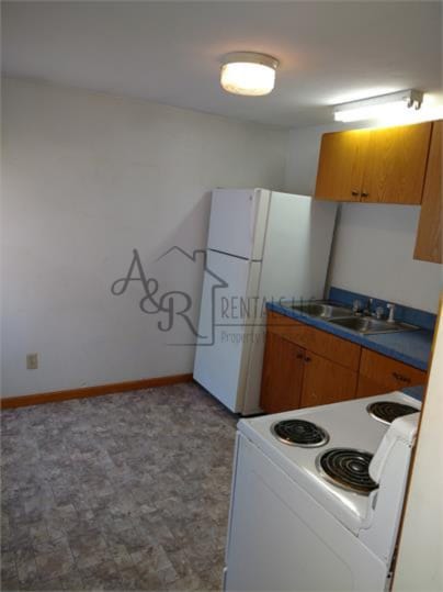 Photo - 413 Fieldcrest Dr