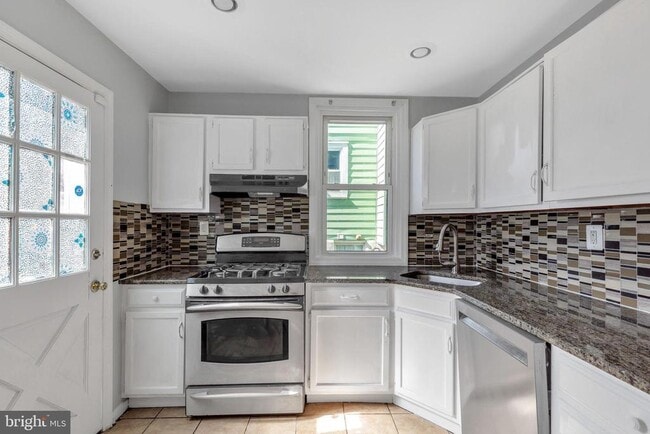 Photo - 4056 Ellendale Rd