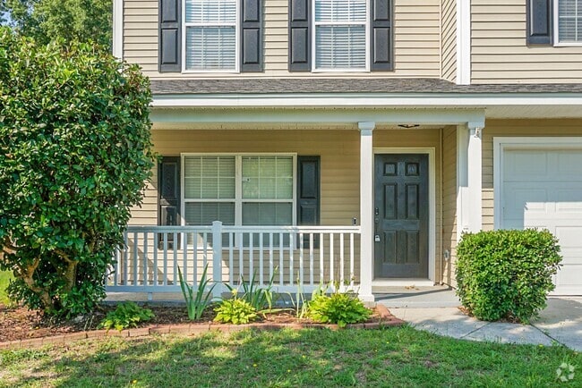 Building Photo - Spacious 2 Story, 4 BR, 2.5 BA, 2 Car Gara... Rental