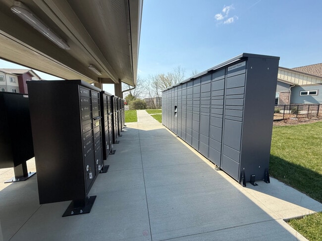 Photo - Kinwood Place