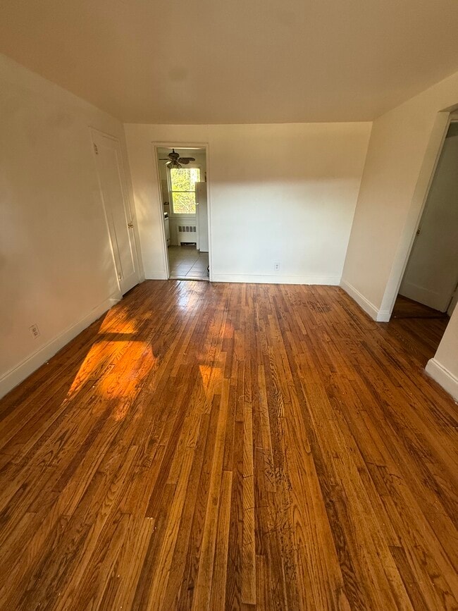 Photo - 26A Carolyn Ter