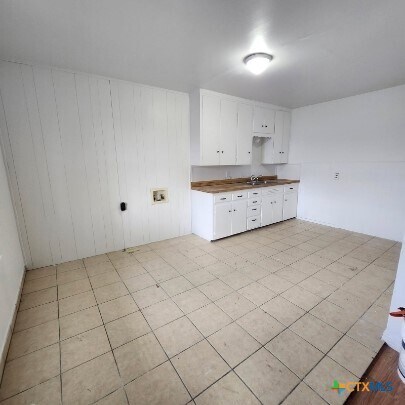 Photo - 1508 N College St Apartamento