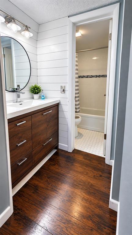 Photo - 2320 S Cypress Bend Dr Unit 401