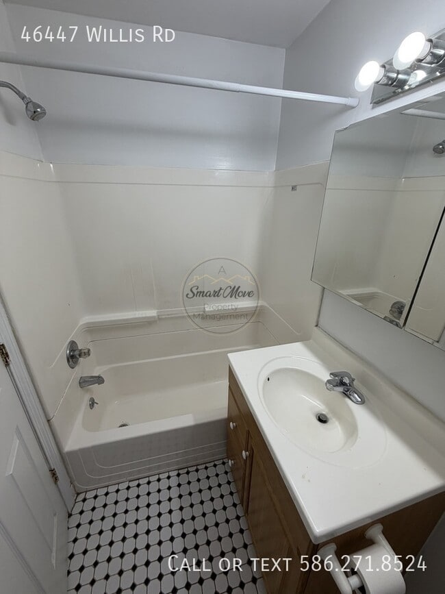Photo - 46447 Willis Rd