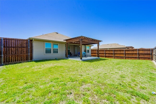 Photo - 801 Meadow Creek Ln
