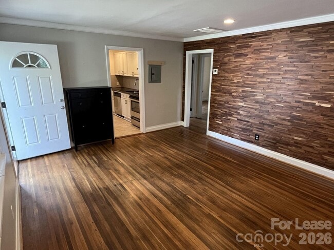 Photo - 421 W Kingston Ave