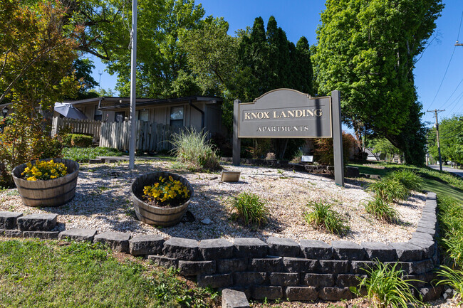 Canyon & Knox Landing - Canyon & Knox Landing Apartments