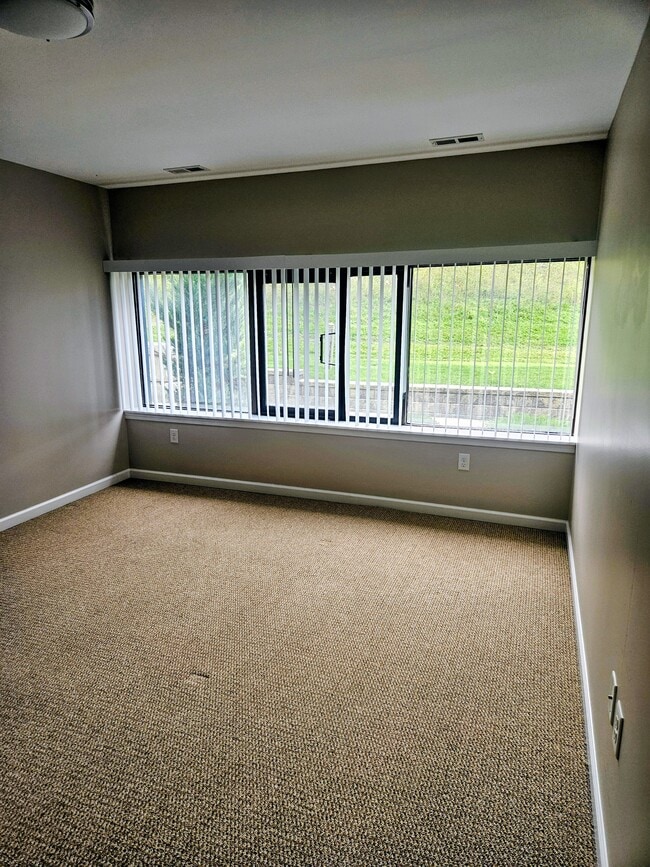 Photo - 6455 Lake Ave Unidad 1