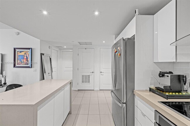 Building Photo - 1600 NE 1st Ave Unit 1017
