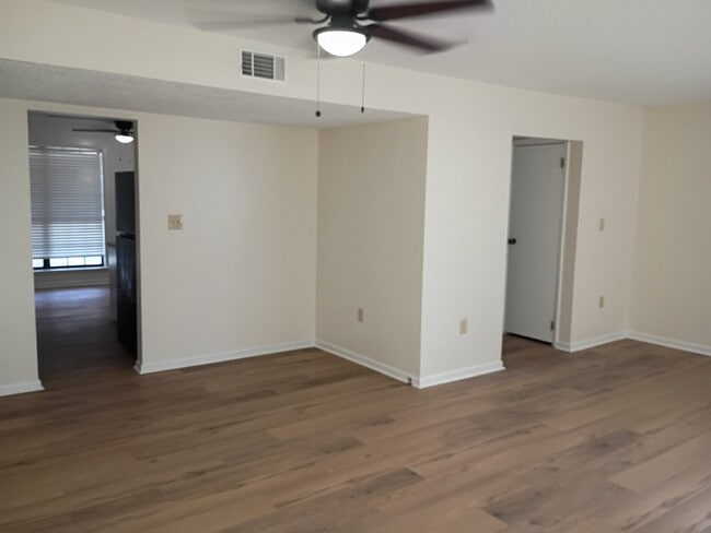 Photo - Townhouse for Rent Unit 51