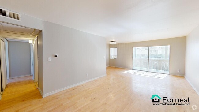 Building Photo - 3 + 2 Bright and Spacious Condo Near Ventu... Unit 204