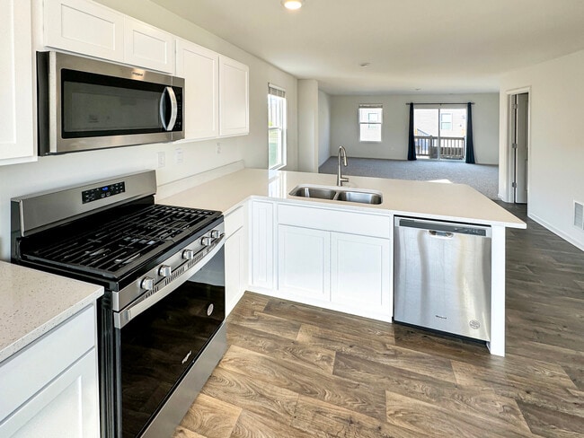 Photo - 2241 Sassafras Wy