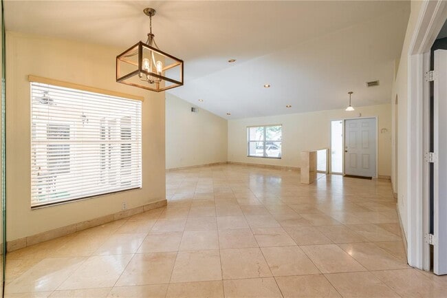 Photo - 1840 SW 135th Way