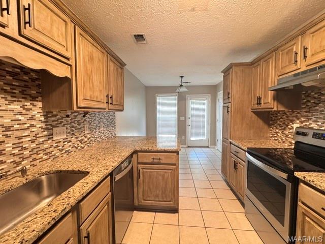 142 James Dr