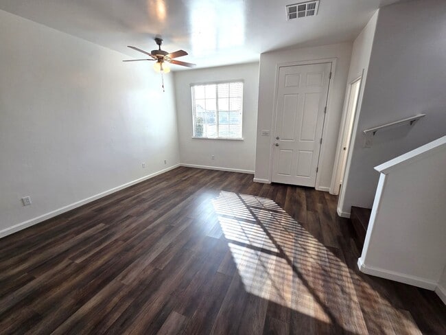 Photo - Beautiful 3 Bedroom 2.5 Townhouse by Summit Charter Academy