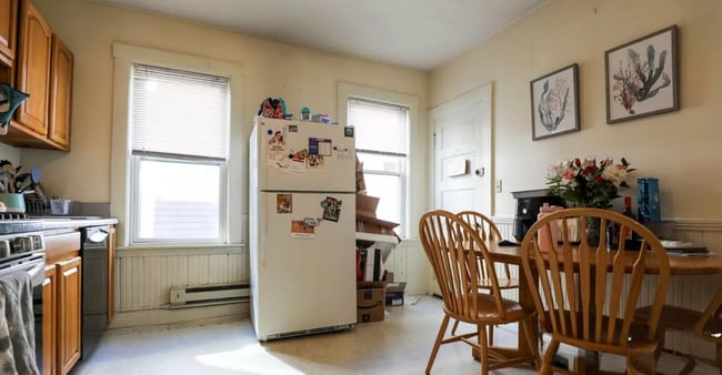 Photo - 44 Easton St Unit 2