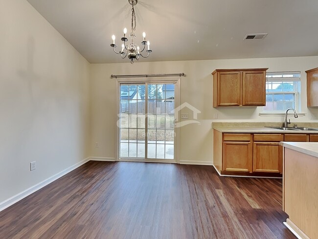 Photo - 102 Parkgate Ct