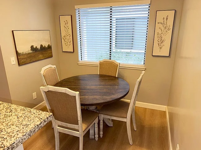 Building Photo - 750 Del Verde Cir Unit 1