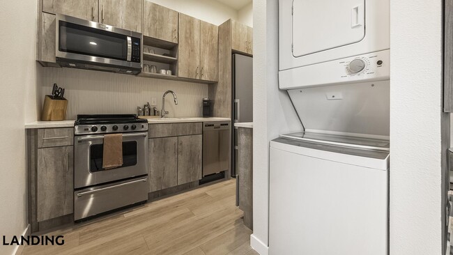 Photo - 3024-3024 Zuni St Unit 208