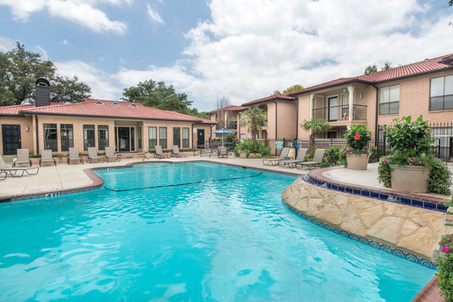 Building Photo - Sandshell at Fossil Creek Rental