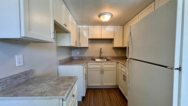 Photo - 141 NE 6th Ave